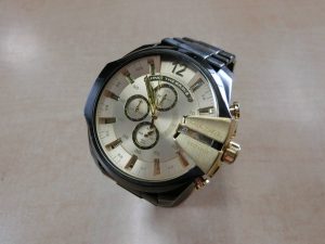 DIESEL・ディーゼル・メンズ腕時計・DZ-4485・MEGA CHIEFメガチーフ　クロノグラフ・クォーツ・中古美品