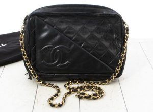 シャネル フリンジ付きショルダー