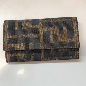 ブランド品の買取は大吉エスモール鶴岡店!!お任せください!