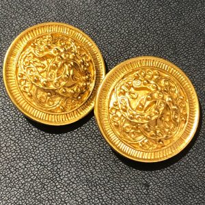 ブランド品の買取は大吉エスモール鶴岡店!!お任せください!