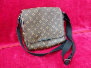 LOUIS VUITTON（ルイ・ヴィトン）の 素敵なショルダーバッグお買取りです！ブランドを売るなら買取専門店 大吉 イオンタウン仙台泉大沢店にお任せ！！