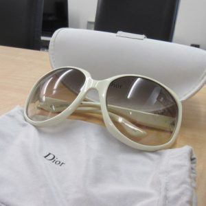ディオール サングラス 買取 青森