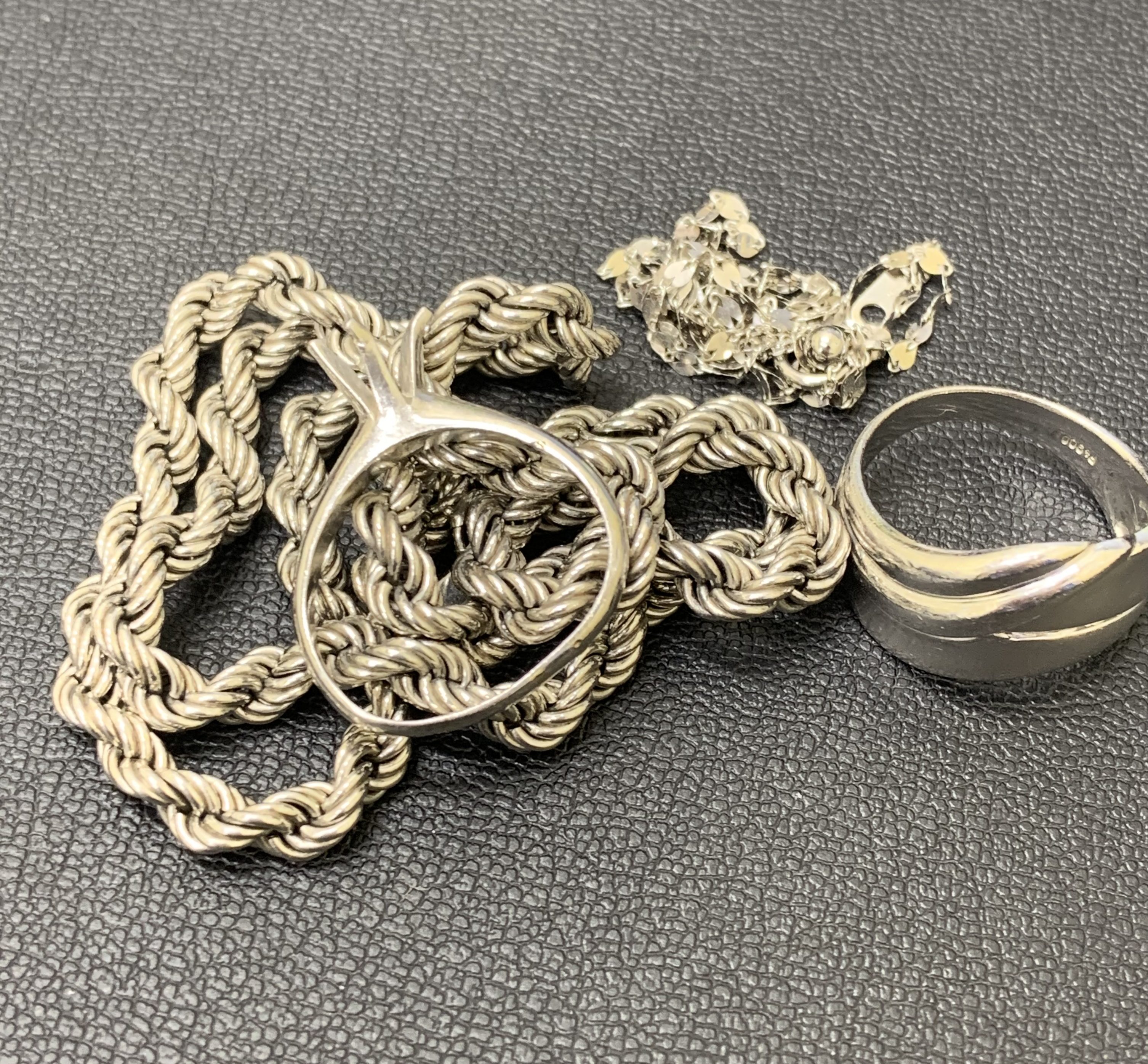 プラチナジュエリー