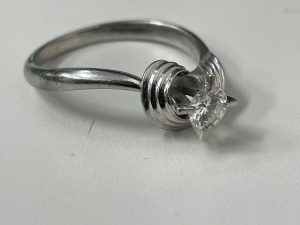 今回はダイヤモンドをお買取りさせて頂きました!大吉橋本高野口店です!