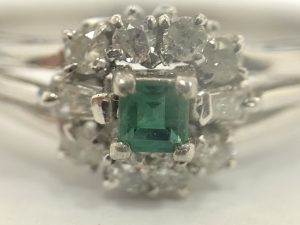 ダイヤモンド　貴金属　プラチナ　ジュエリー　アクセサリー　宝飾品　買取　買い取り　東京　江戸川区　葛西