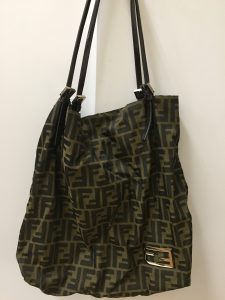 筑紫野市の皆様、FENDIバッグ、状態が悪くても買取OK(づ ̄ 3 ̄)づ大吉 アクロスモール春日店