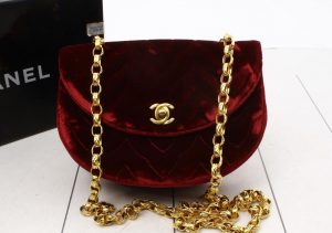 シャネル ベロア チェーンショルダー
