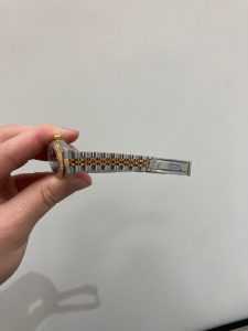 962AD86D-2CAE-44EF-AD27-97B2004AF0DA