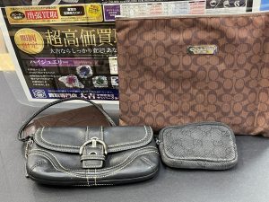 AF1AA5CF-9432-4037-A0AA-82D606BA5619