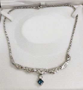 ブルーダイヤのネックレスをお買取り致しました☆買取専門店大吉新越谷店です。