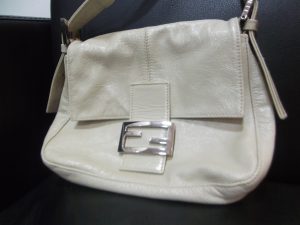 フェンディ,買取り,海老名市,座間市,綾瀬市,相模原市