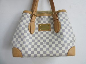 【ヴィトン買取強化中】使わず置いたままになっているヴィトンがございましたら是非大吉羽曳野店へ!破れていていもどんな状態でも買取致します。ボロボロだからと諦めずにまずはお持ちください。