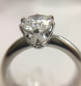 ダイアモンドのご売却は三田駅前キッピーモール三田店へ