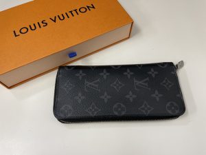 今回はLouis Vuittonの財布をお買取りさせて頂きました!大吉橋本高野口店です!