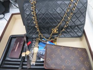 多品目のお買取りをさせて頂きました。