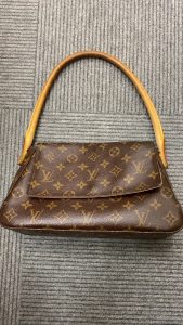 ブランドバックの買取なら大吉リバーサイド千秋店へ！♪