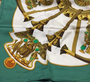 エルメスのスカーフを買取させて頂いた、東大阪にある買取専門店大吉じゃんぼ食鮮館花園です!