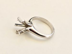 石の取れたプラチナリングをお買取しました。買取専門店大吉吉祥寺店です!