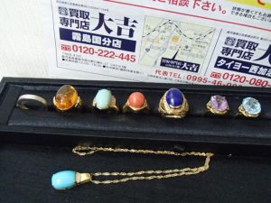 月末月初も金・プラチナ・貴金属をいっぱい買い取りました！高価買取の大吉霧島国分店です！