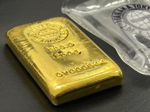 03FB5C83-2081-4B76-B4AE-802890738649