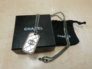CHANEL・正規シャネル・ココマーク・プレートチェーンネックレス・マトラッセ・シルバー