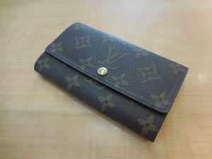 210728お使いにならないヴィトンの財布は、大吉大橋店へ。