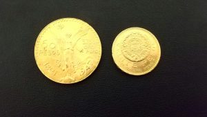 那珂川市の皆様、アクロスモール春日店はメキシコ金貨を高価買取致します!