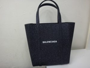 BALENCIAGA（バレンシアガ）の買取も大吉 調布店にお任せ下さい