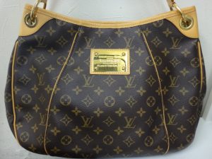 大吉調布店で買取したヴィトン(LV)
