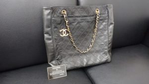CHANEL（シャネル）のチェーントートバッグをお買取りです(｀･ω･´)👍✧高級ブランド品のご相談は！買取専門店 大吉 イオンタウン仙台泉大沢店まで！