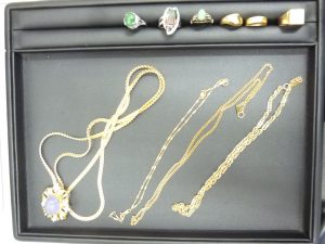 金やプラチナの貴金属お買取りいたしました。買取専門店大吉ゆめタウン中津店(大分県)です。