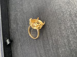 金,売る,横須賀