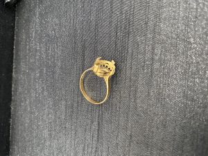 金,売る,横須賀