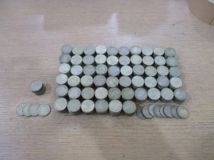 大吉 武蔵小金井店  100円銀貨　の画像です