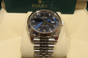 最高のお買取はドレスロレックスオイスターパーペチュアルデイトジャストです。