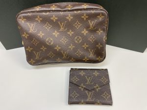 今回はLouis Vuittonのポーチ等を纏めてお買取りさせて頂きました!大吉橋本高野口店です!