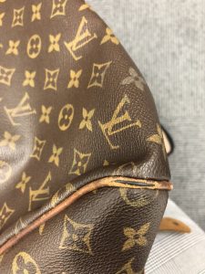 Louis Vuitton ルイヴィトン なら破れていても買取OK!!
