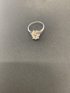 大吉 MEGAドン・キホーテUNY美濃加茂店はダイヤモンドの指輪をお買取りしました。
