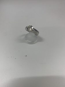 ダイヤモンドのリングをお買取りしました大吉カラフルタウン岐阜店です。