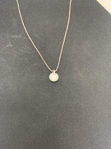 ダイヤモンドのネックレスをお買取りしました大吉カラフルタウン岐阜店です。