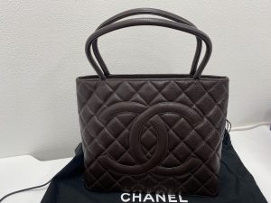 買取専門店大吉ザ・ビッグ豊平店でシャネルのトートをお買取しました