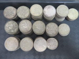 本日は100円銀貨をお買取りさせて頂きました。