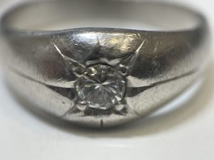 ダイヤモンドのお買取りは大吉国立店にお任せください！！