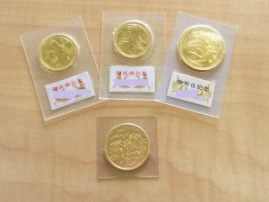 10万円と5万円の記念金貨お買取り致しました。買取専門店大吉ゆめタウン中津店(大分県)です。