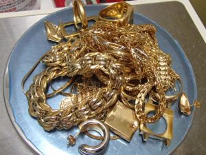 金相場が高い今が貴金属を高く売るチャンス！買取専門店 大吉ゆめタウン八代店