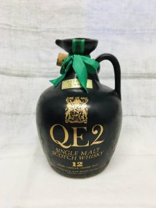 QE2 12年 クイーンエリザベス 2世 陶器ボトル