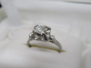 ダイヤ買取松山