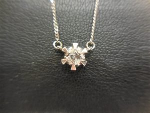 210809ダイヤのネックレスのご査定は、大吉大橋店へ!