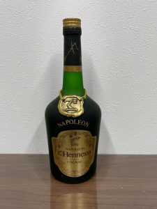 11E2BB16-2FD7-4649-9A8A-2361151AD478