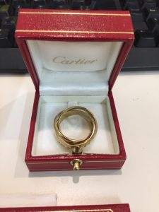 Cartierトリニティリング